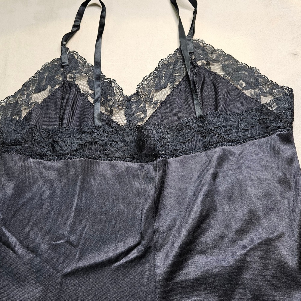 Vintage Black Lace Trimmed Babydoll Slip Camisole Tank Top Med Whimsigoth Y2K